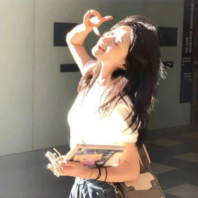 女儿被害后！县令夫人杀疯了